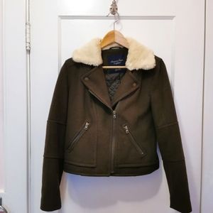 Green American Eagle Outfitters cropped jacket with faux fur collar